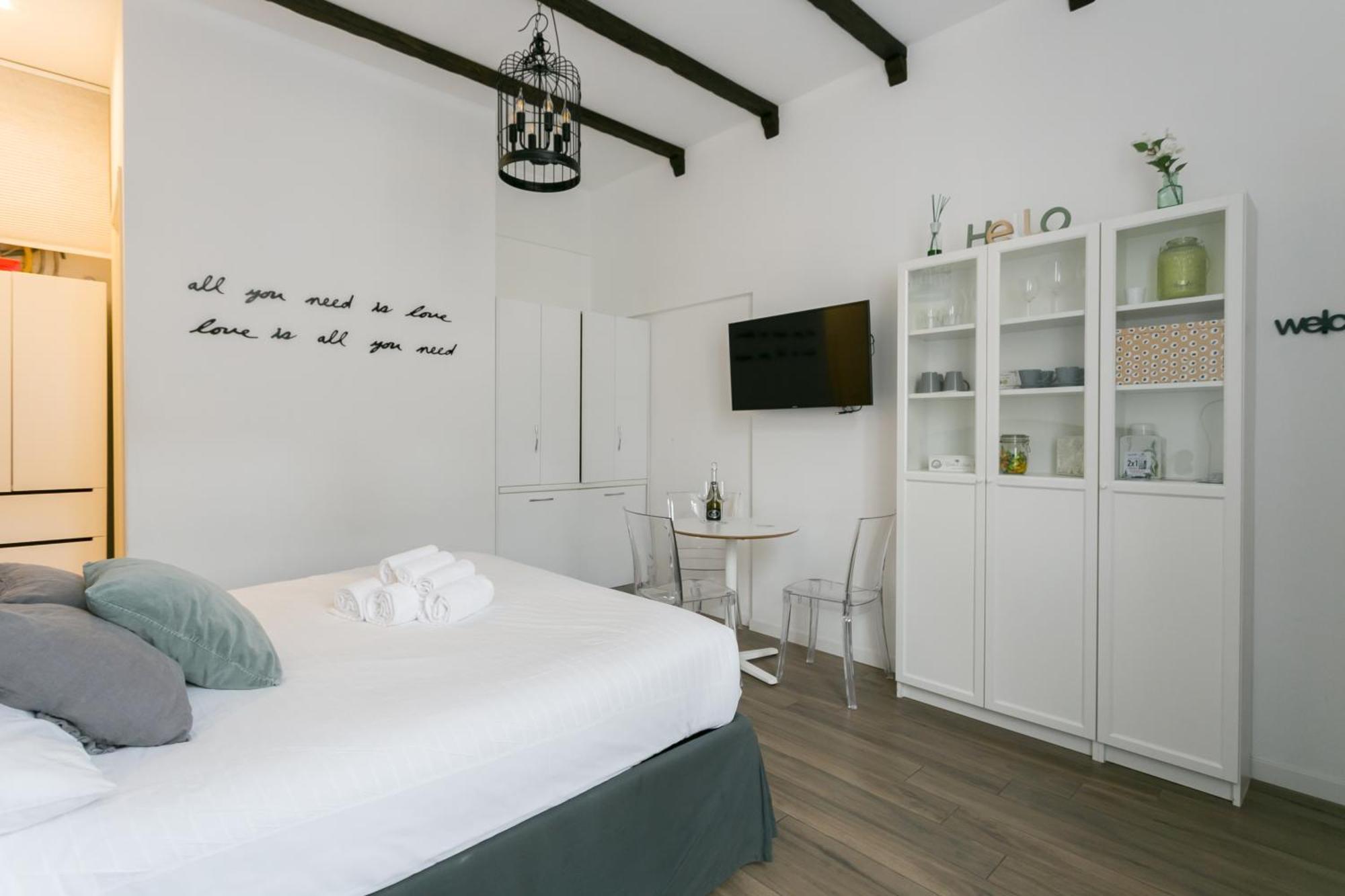 Milano Apartments Vigevano Buitenkant foto