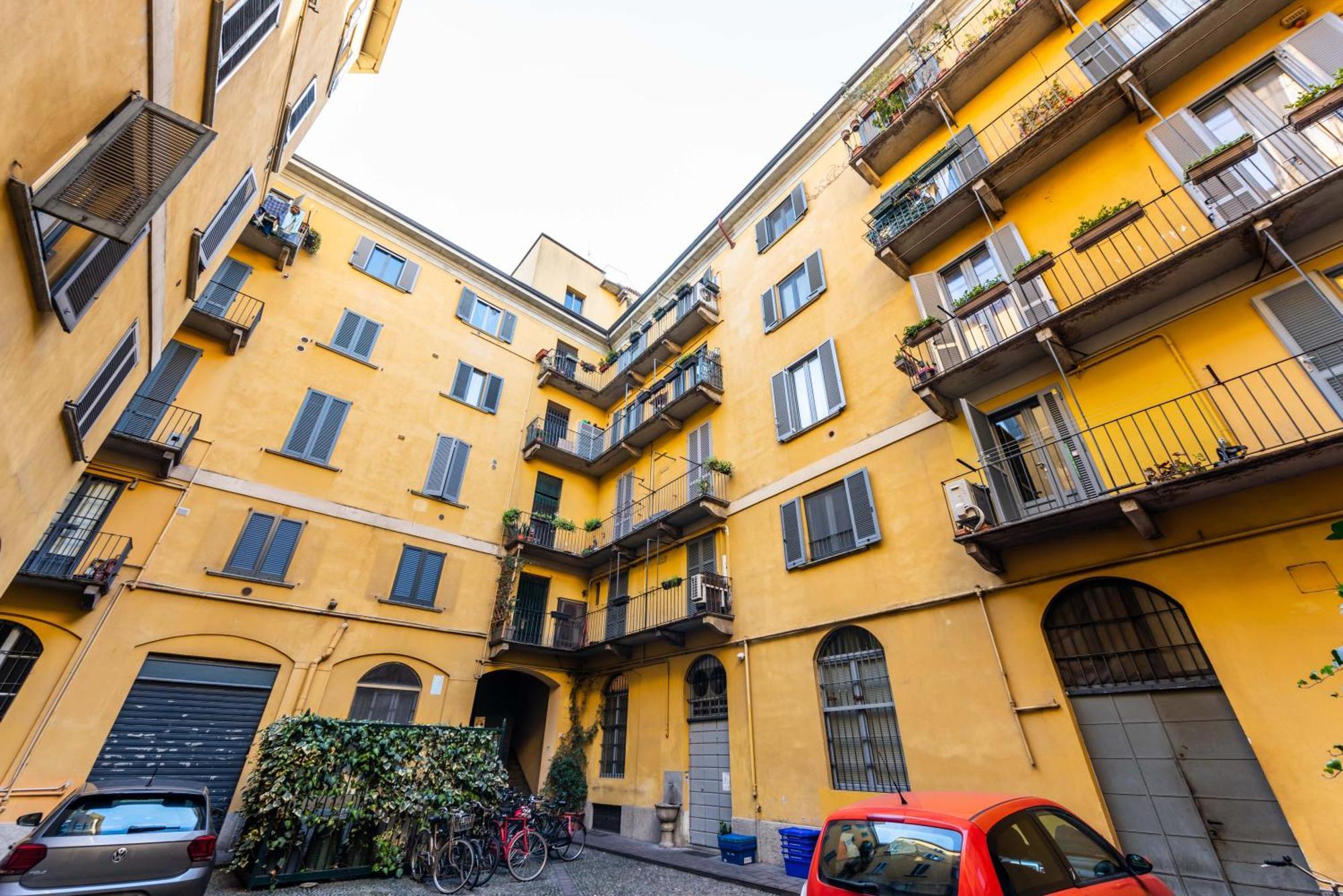 Milano Apartments Vigevano Buitenkant foto